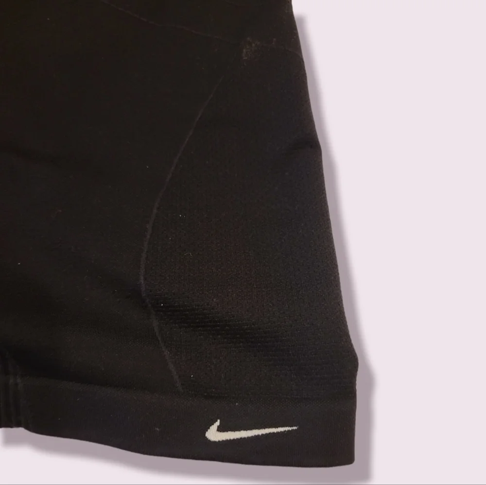 Nike Athletic Workout Top Size XS‎